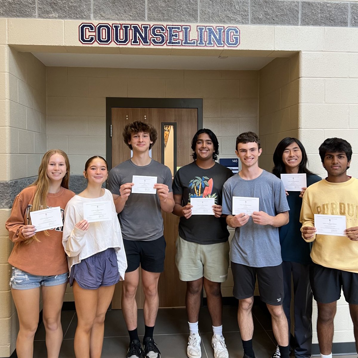 wcsPHSSCDept's tweet photo. Celebrated some of our 15 students that earned PSAT Commended Recognition! Go Patriots! @wcsPHSkh https://t.co/U0jdoSreCp