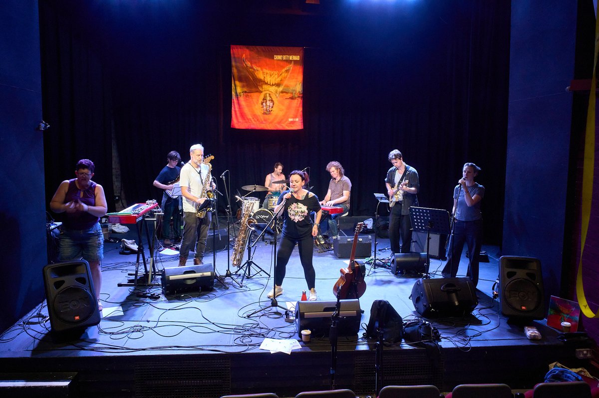 📸🎶 Great snaps by @davinajohnsonphoto from @DannieLu Carr's album launch! 🎹🎷 A joy to perform it with this wonderful band.🎵 Check out "Chunky Bitty Mermaid" on all platforms, a punk folk dystopian mermaid tale - produced by <a href="/Stalkingjuliet/">Sarah Gillespie</a> #AlbumLaunch #ChunkyBittyMermaid