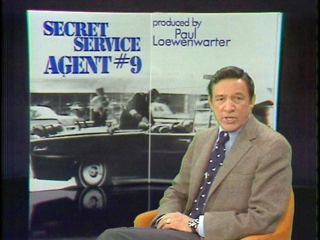 Super70sSports's tweet photo. “Alright, kids, football’s over and you’ve got school tomorrow. I’m Mike Wallace, eat shit.” https://t.co/Tbx8b8mVHX