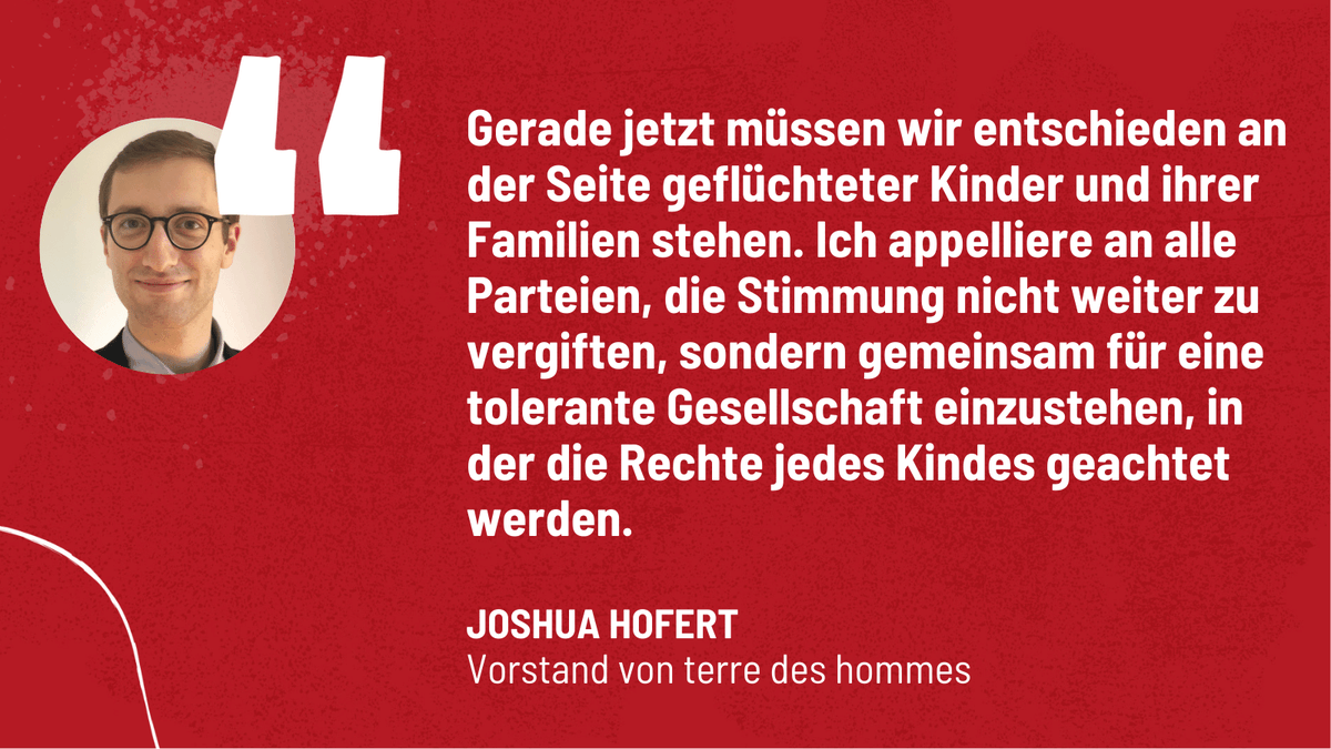 tdh_de's tweet photo. Die Wahlergebnisse der AfD in Bayern und Hessen sind alarmierend. Umso wichtiger: Unsere Solidarität mit geflüchteten Menschen. Danke an alle, die sich gegen die Stimmungsmache stellen, gegen Asylrechtsverschärfungen protestieren und vor Ort für geflüchtete Kinder und Erwachsene aktiv sind!

#Hessenwahl #Bayernwahl #GEAS #RefugeesWelcome