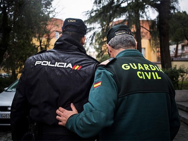 Adhesión a la reivindicación para la EQUIPARACIÓN SALARIAL E IGUALDAD DE DERECHOS de Guardia Civil y Policía Nacional. Los familiares de personas desaparecidas y de nuestra entidad exigimos a nuestros policías el máximo esfuerzo, profesionalidad, empatía en la atención y…