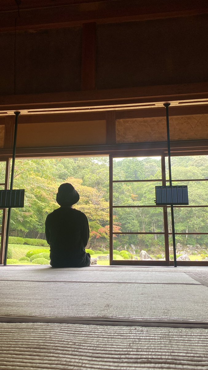 GeorgeAburai's tweet photo. 坂本龍一+YCAM「Forest Symphony」
掛木が発する微弱な生体電位を元に、楽曲を制作するというプロジェクト。2013年にYCAMで制作/発表したインスタレーション作品《Forest Symphony》のアップデート版を体験。
📝https://t.co/cBdoc1IFXt
#ycam #坂本龍一 #forestsymphony
#常栄寺雪舟庭 #常栄寺 https://t.co/ACqWAqV8cm