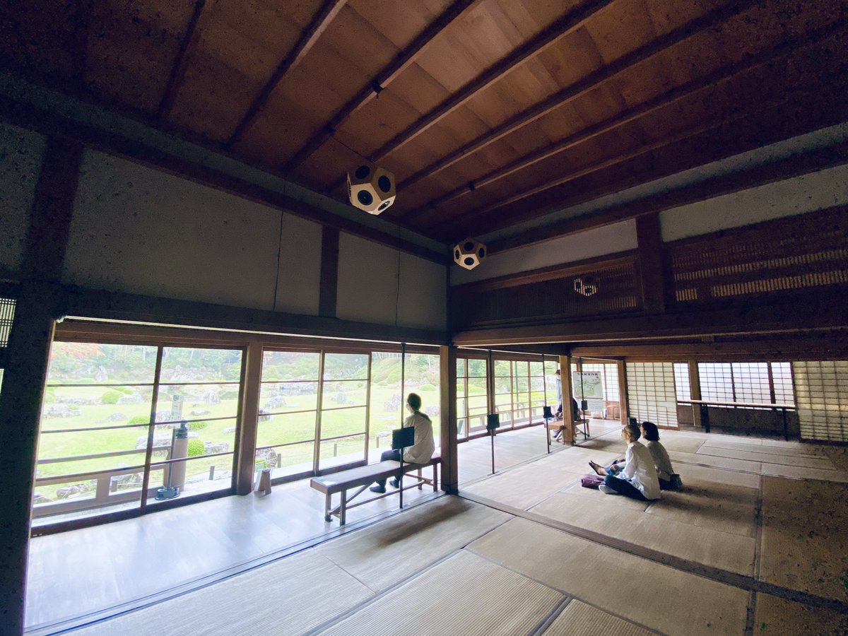 GeorgeAburai's tweet photo. 坂本龍一+YCAM「Forest Symphony」
掛木が発する微弱な生体電位を元に、楽曲を制作するというプロジェクト。2013年にYCAMで制作/発表したインスタレーション作品《Forest Symphony》のアップデート版を体験。
📝https://t.co/cBdoc1IFXt
#ycam #坂本龍一 #forestsymphony
#常栄寺雪舟庭 #常栄寺 https://t.co/ACqWAqV8cm