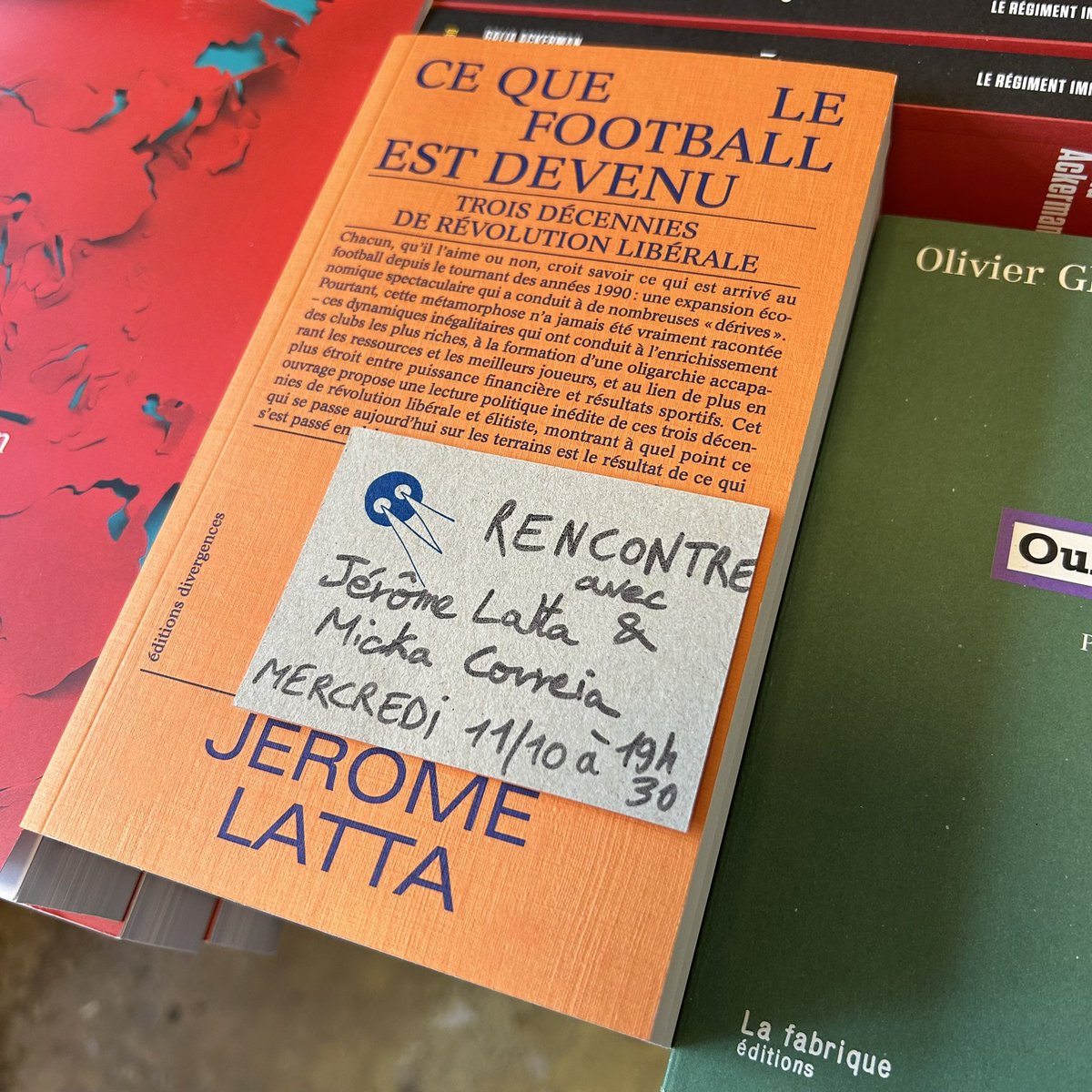 jeromelatta's tweet photo. Première rencontre pour "Ce que le football est devenu" ce mercredi soir à la librairie @lemontenlair à Paris, avec @MickaCorreia, auteur de l’indispensable "Une histoire populaire du football". 
Venez discuter et boire un coup avec nous ! https://t.co/wzwITYsNLA