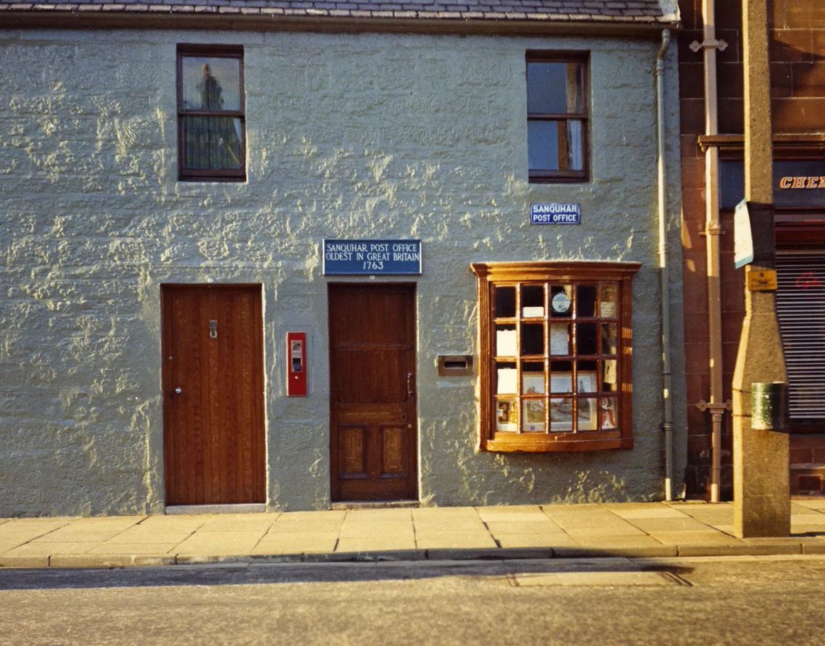 thepostalmuseum's tweet photo. Today is World Post Day and the perfect occasion to celebrate the oldest post office in Britain. Pictured here is the Sanquhar Post Office in Scotland photographed in the early 1970s.

#WorldPostDay #WorldPostDay2023 https://t.co/0ZZfKjVsdb