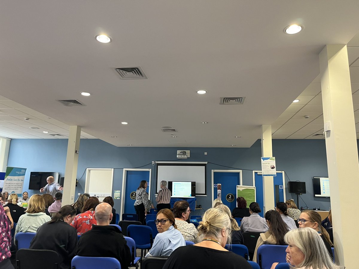 And we are off 2nd East Area Quality show case day. Fantastic line up. Please come and join us in the Arundel Suite. <a href="/Lucyscragg/">Lucy scragg</a> <a href="/scft_eastadults/">SCFT East Adult Services</a> @nhs_scft <a href="/BalcombeLee/">Lee J Balcombe</a> <a href="/shelleygrayrn/">Shelley Gray</a> <a href="/PaulaMc06838694/">Paula McCarthy</a>