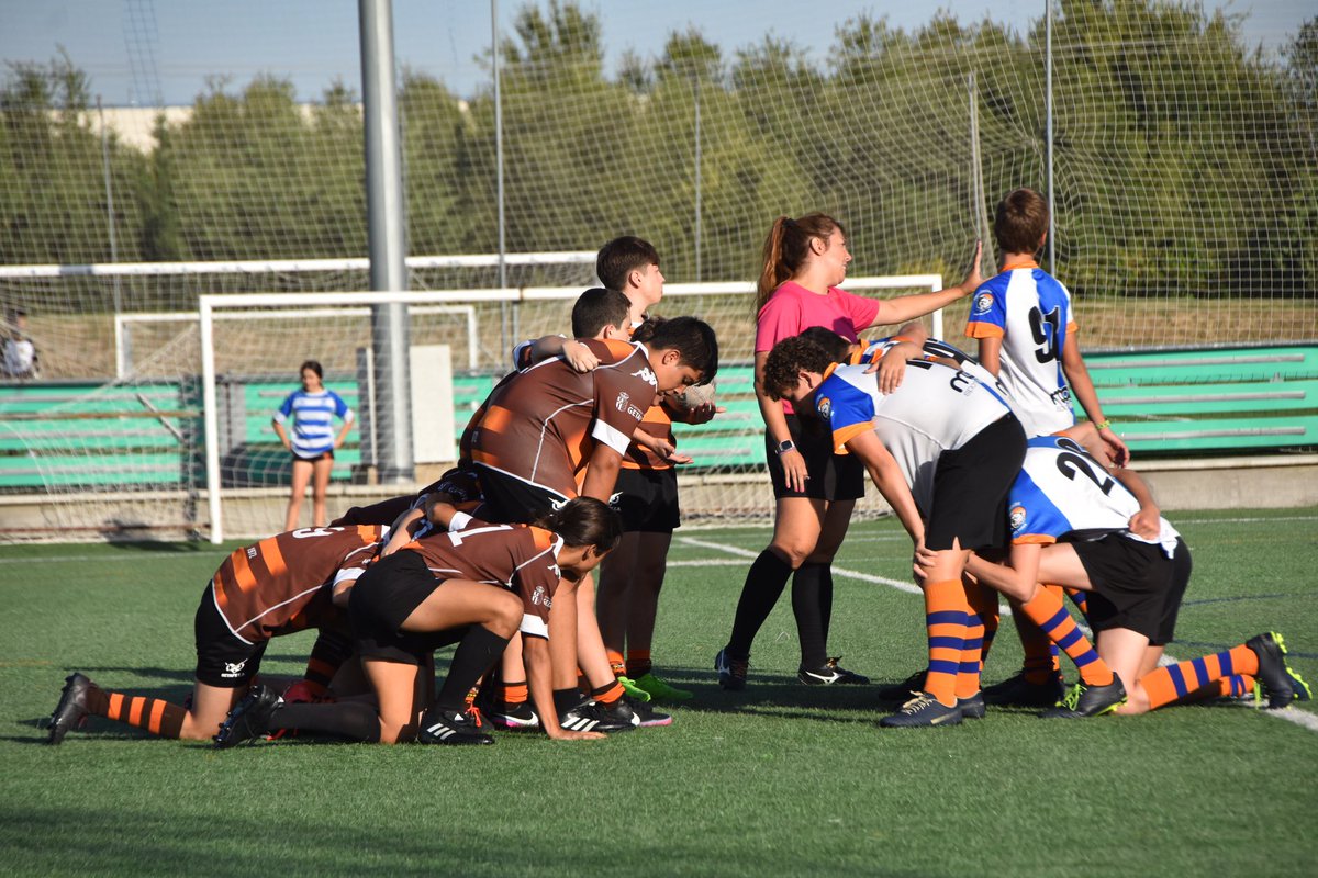 GetafeCR's tweet photo. 🟧 U15 ACADEMIA 🟫 

🏆 Desarrollo FRM
🏉 Getafe CR - Osos del Pardo
📅 8 octubre
🏟 El Bercial 

📸 José Rodríguez
🔗 https://t.co/GXwbxFs48E

🤎 AupaFilo 🧡

#getafe #leganes #parla #pinto #valdemoro #fuenlabrada #humanes #griñon #rugbykids #lechuzas #getafecr https://t.co/0SIr6Wn3fy