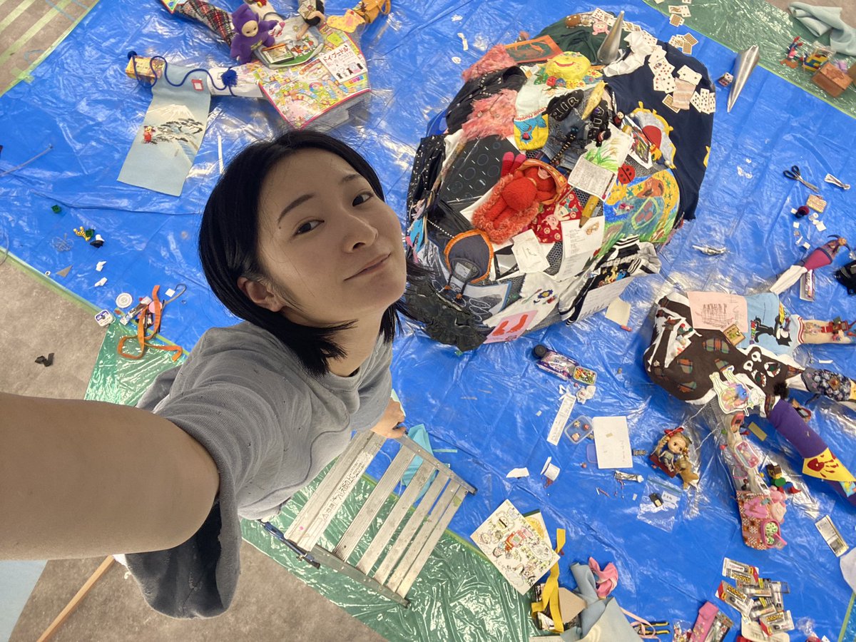 MISATOANDO__'s tweet photo. MEET YOUR ART FESTIVALありがとうございました。
それぞれ違うところで生まれ育った皆様と、作品を通して幼少期の記憶で意気投合したり、懐かしんだり、新しい出会いがあったり、
制作中には想像していなかった嬉しい瞬間が沢山ありました。
スタート地点に立てました！
個展が出来るように走って生く https://t.co/nlbTSHXAKU
