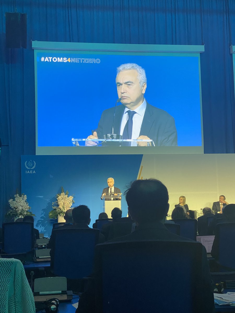 Nuclear energy comeback is coming! 

The executive director of the International Energy Agency (@IEA), Fatih Birol (@fbirol), delivered an impactful speech at #ATOMS4NETZERO that echoed the potential renaissance of nuclear energy.