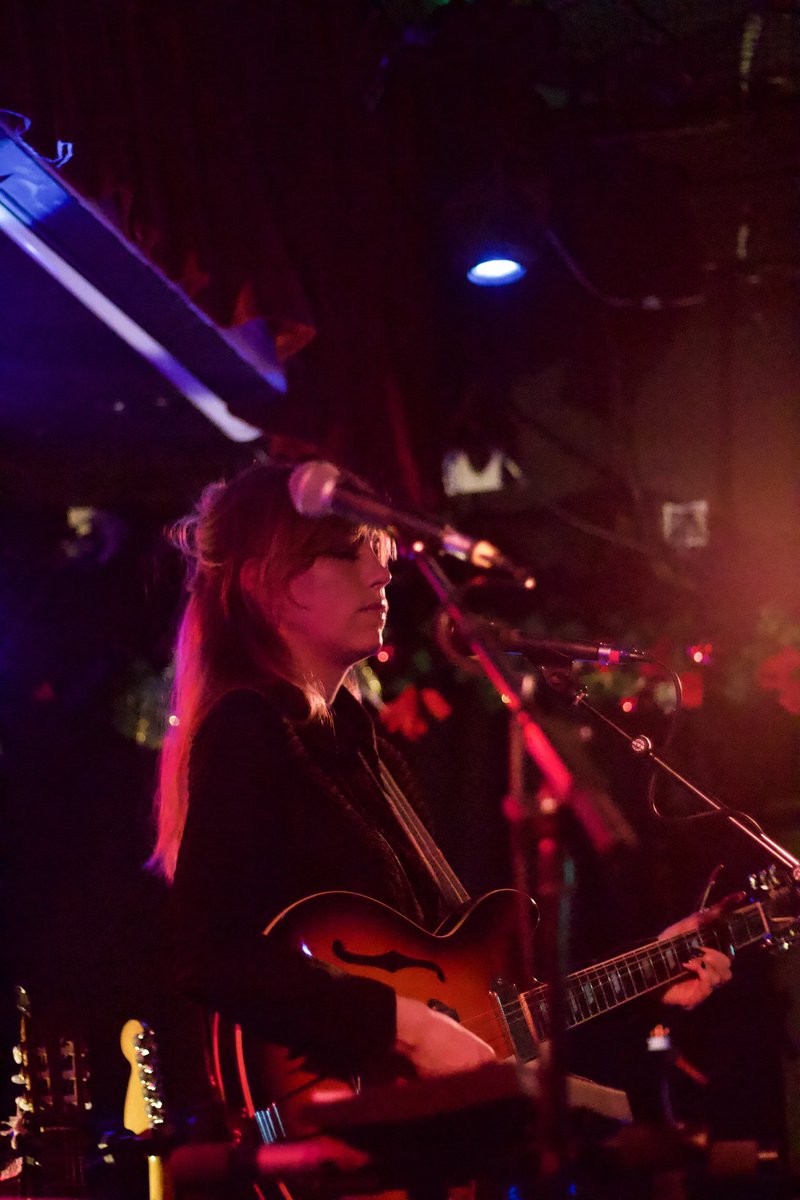 MagDerailed's tweet photo. From the Archives: Aoife Nessa Francis live at Whelan’s November 2022

📷: @The_Idiot_Kid https://t.co/z0FTiEbkU9