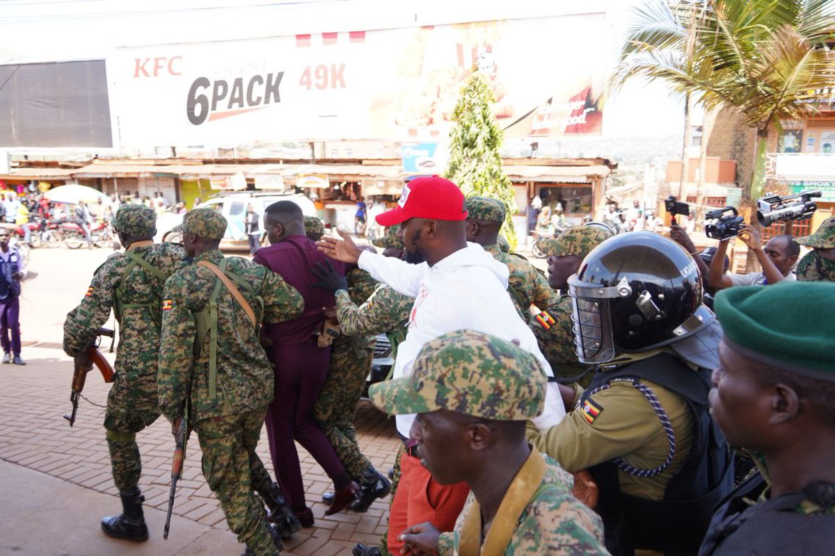 BOBI WINE tweet media