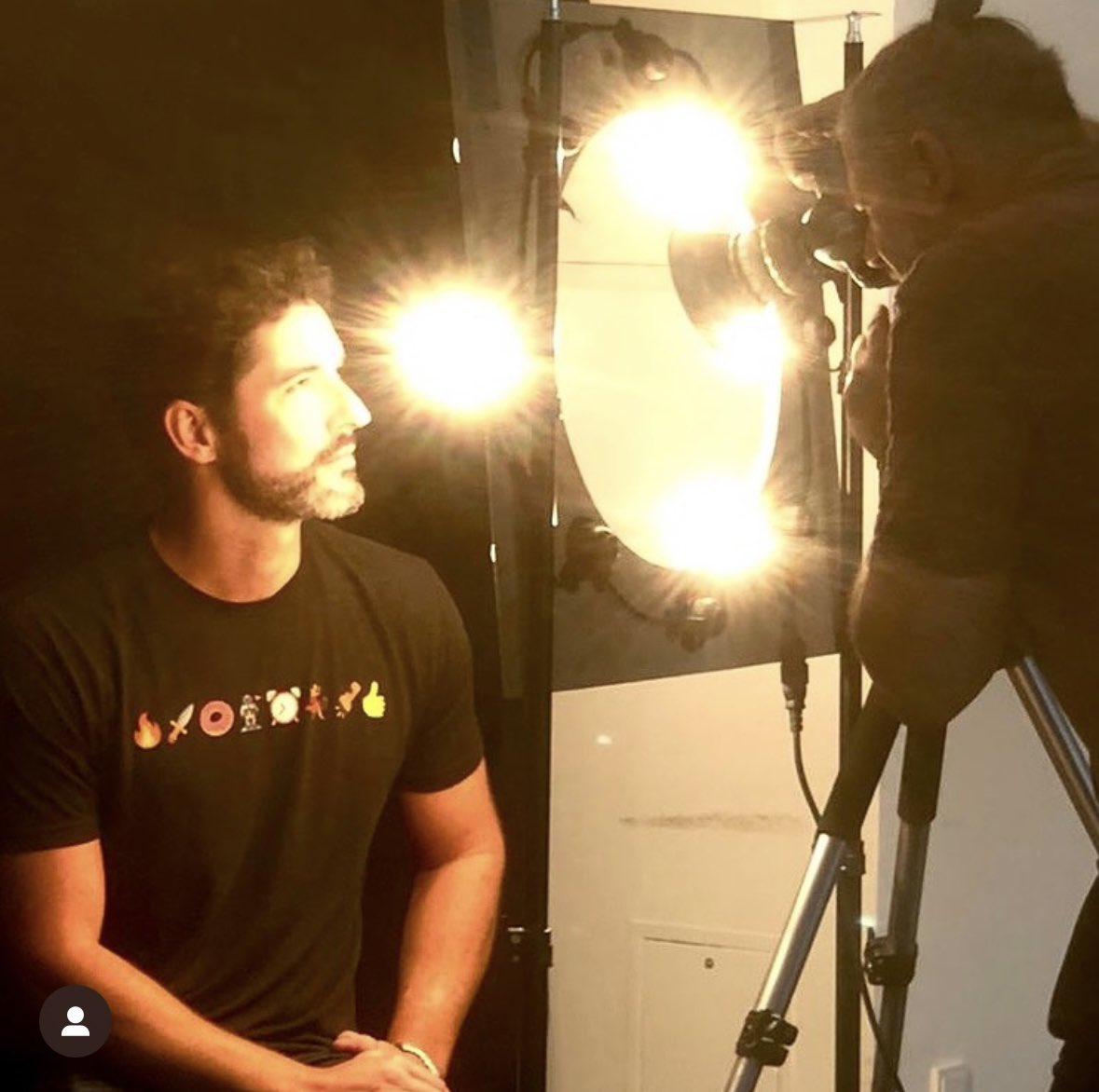 TEstateofmind's tweet photo. Work in progress from @starcontinuum on ig
#TomEllis portrait at #MagicConDE in the editing phaseπ€©π€©ππ https://t.co/GQ3lJCajRS