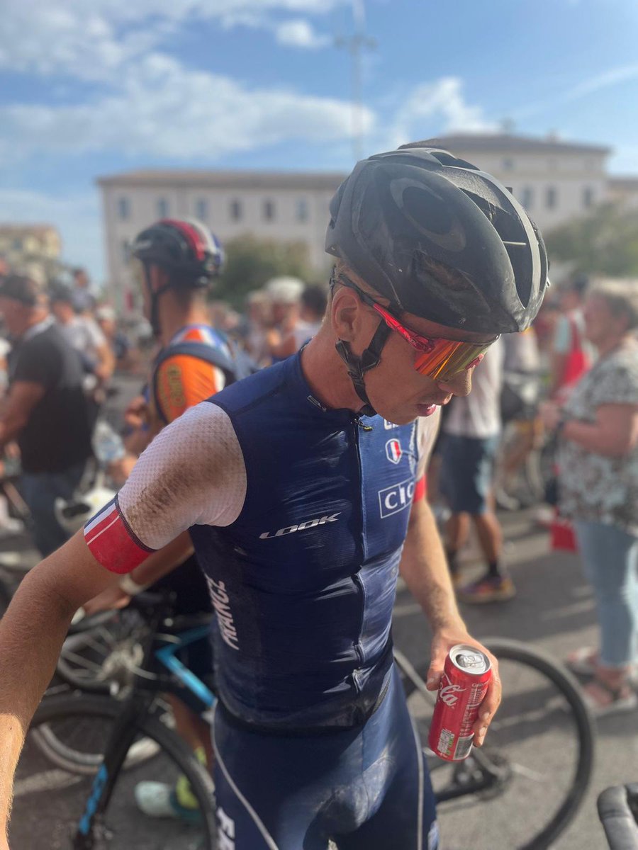 Notre entraîneur, Julien Jamot à participer ce week-end au championnat du Monde de Gravel en Italie. Il termine 55éme sur 260 partants. Une très belle performance. Bravo à lui
