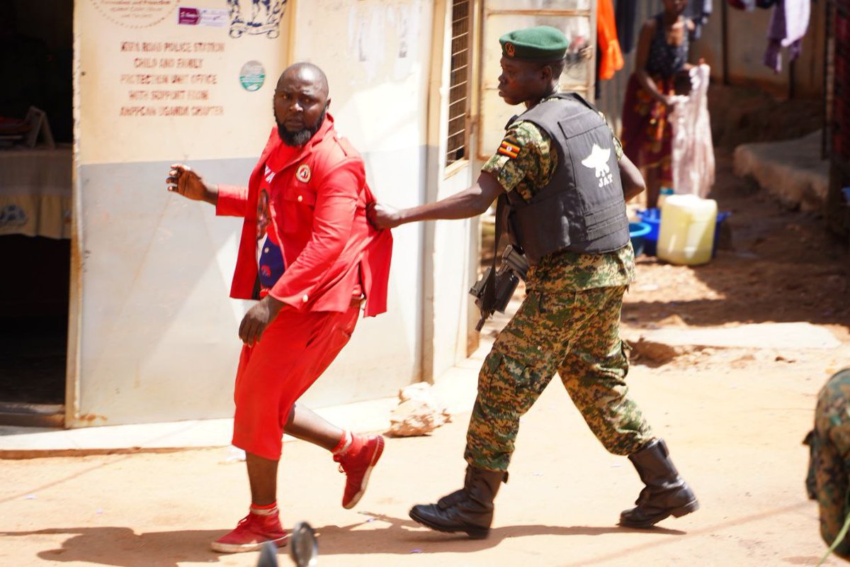 BOBI WINE tweet media