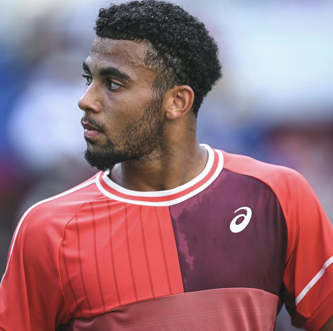 ArthurFilsActus's tweet photo. Défaite d’Arthur 6/4 6/7 6/4 qui aura montré une superbe résilience avant de finalement céder.
Une nouvelle semaine très positive avec une victoire contre un top 25 et un gros match contre le 12e mondial.
RDV à Anvers 🇧🇪 !
#AllezArthur https://t.co/FGy3Y6ntne