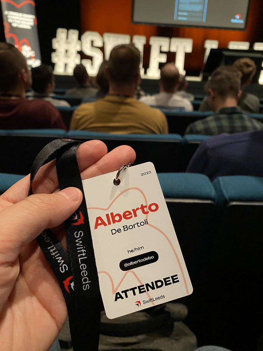 albertodebo's tweet image. #SwiftLeeds 🤩
