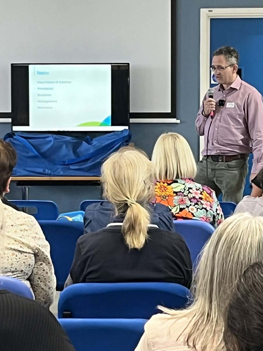 Fantastic and informative presentation from David Lipscomb - what’s new in diabetes- it has captured the audiences attention! <a href="/scft_eastadults/">SCFT East Adult Services</a> @nhs_scft