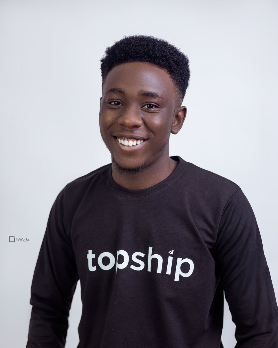 ijeworks's tweet photo. A contemporary headshot is an easy and perfect way to validate your company. Real people, honest work!
Headshots captured for TopShip staff๐ฅณ
#Ijeworks #Ijeworksportraits #teamheadshots https://t.co/skf7UggUeT