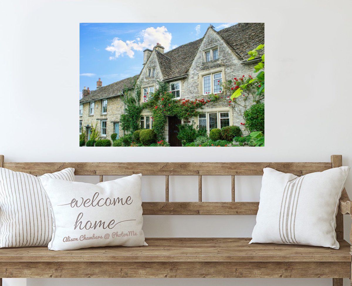 Burford Cotswold Cottages©️. Available from; shop.Photo4Me.com/1268110 & alisonchambers2.redbubble.com & 2-alison-chambers.pixels.com #burford #cotswolds #oxfordshire #cottages #cottagestyle #englishcottages #englishcottagestyle