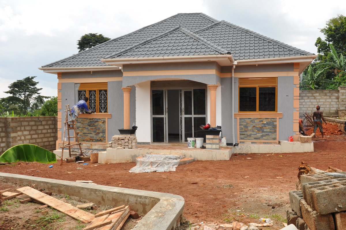 dmpropertiesltd's tweet photo. Residential House in Wakiso - Kona East (Ssala)
- Location: Wakiso - Kona East (Ssala)
- Construction Progress:85% Completed

Features:
  - 3 Bedrooms
  - 2 Bathrooms
  - Spacious Sitting and Dining Room
  - Modern Kitchen
  - Expansive Compound

Last Frame (Property Location ) https://t.co/6nsdZSJI7i
