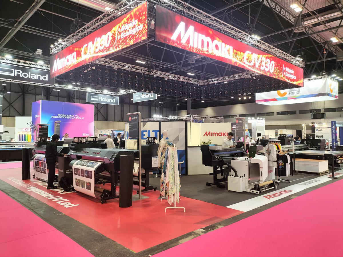 APdigitales's tweet photo. #Digidelta muestra su #innovacion y #sostenibilidad en @CPrint_Madrid  
https://t.co/fVAtrv2Hp1
#impresiondigital #mimaki #decal #netscreen #digitalsignage #comunicacionvisual  #DTF #textil @MimakiEurope https://t.co/TepnWXWo9W