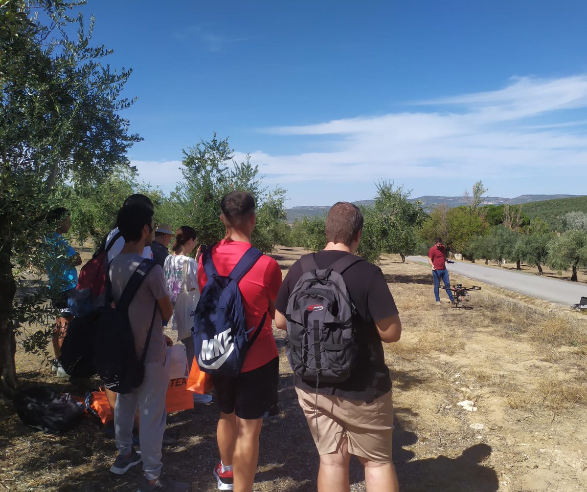 IfapaJunta's tweet photo. 🛰️🌱¿Quieres formarte en agricultura de precisión?

📝Apúntate a nuestros próximos cursos en:

#Granada: https://t.co/bWXd7ZuVYW
#Sevilla: https://t.co/o41uZeJpXY

#IFAPAforma https://t.co/NV43uz26pl