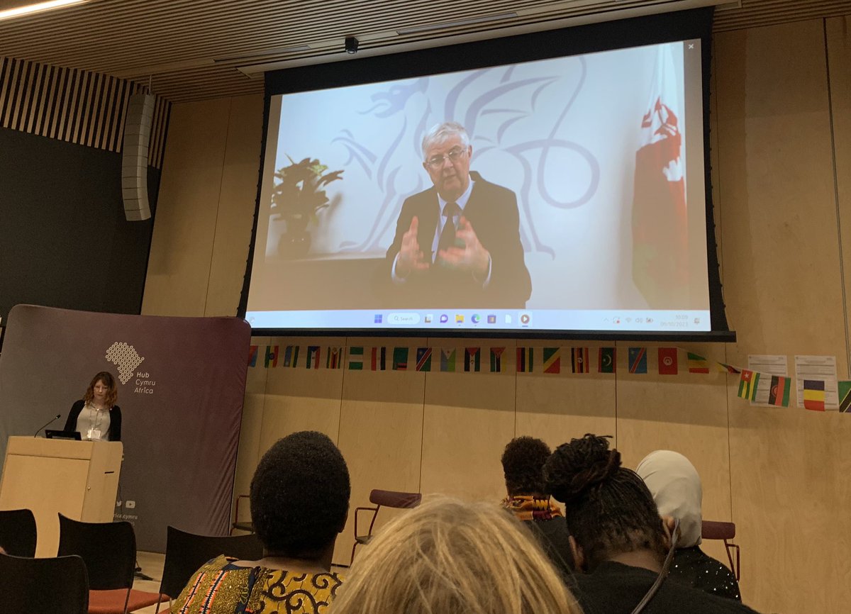 bensimms65's tweet photo. Wonderful to see @PrifWeinidog opening this @WaAHealthLinks conference today. Excited to be spending the day celebrating #HealthPartnerships in Wales on behalf of @THETlinks. Watch out for my colleague @Kokila79swamy speaking later! #WAHealth23 https://t.co/Hmqx1FvmuJ