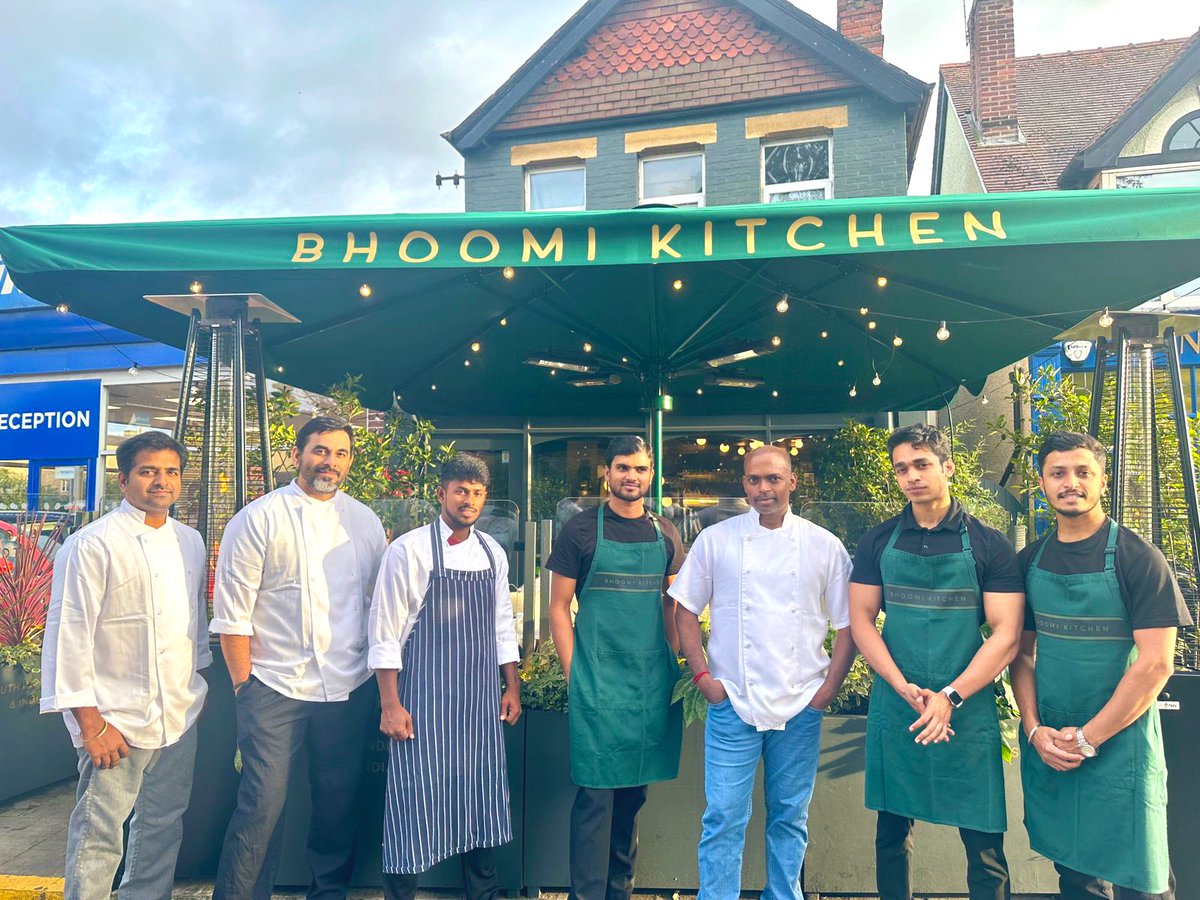 bhoomikitchen_'s tweet photo. Oxford Bhoomi now open on Mondays starting from tonight 😊 @HeadingtonNews https://t.co/wX0YCakzlC
