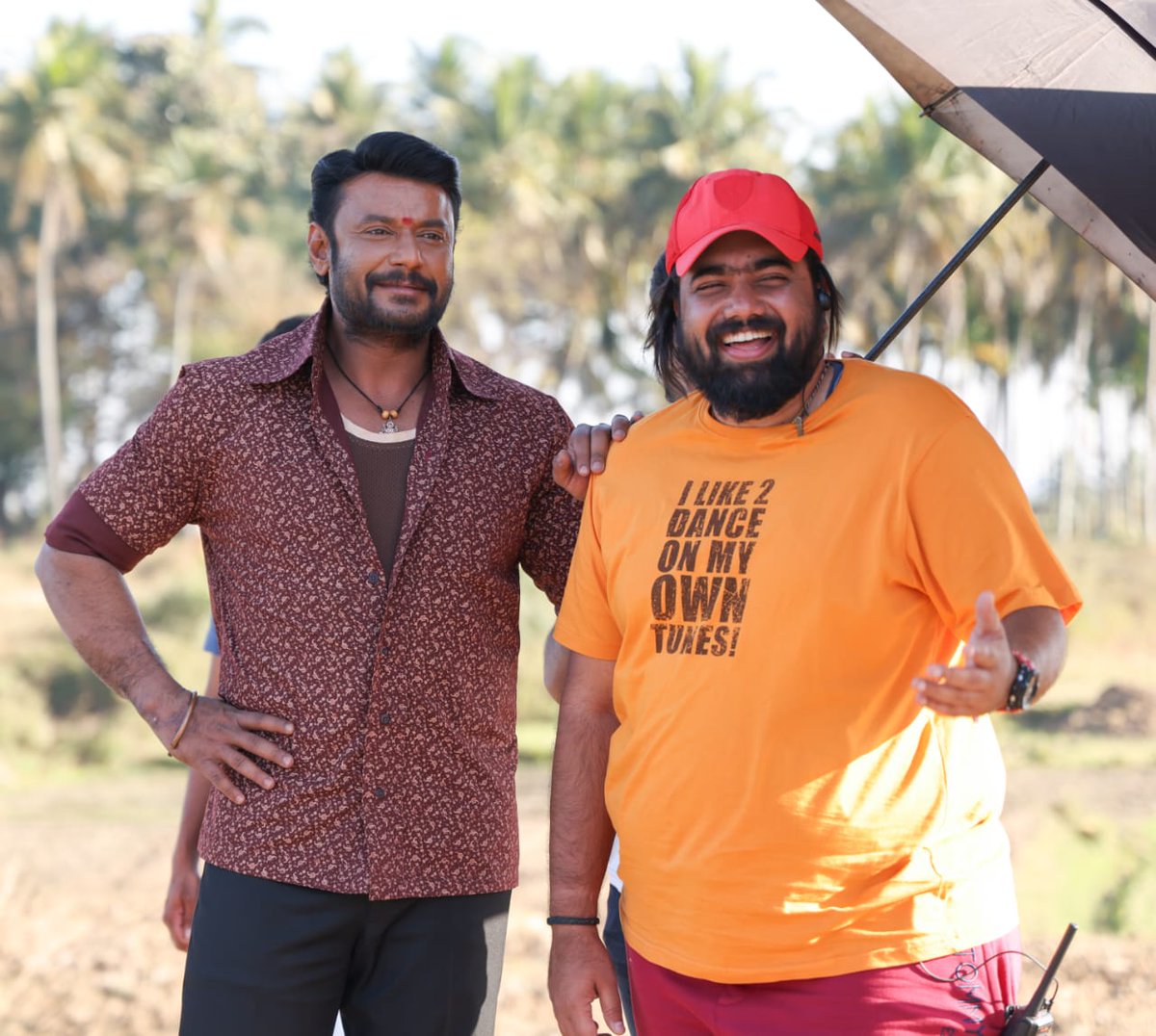 ThenameisAbhi85's tweet photo. Wish you Happy Happy birthday  @TharunSudhir Anna ❣️🥳
 #Dboss #Kaatera #D57 
#BossOfSanadalwood #BossOfKarnataka 
Best wishes from @dasadarshan BOSS fans 😍🥳 https://t.co/jLmHy0IYms