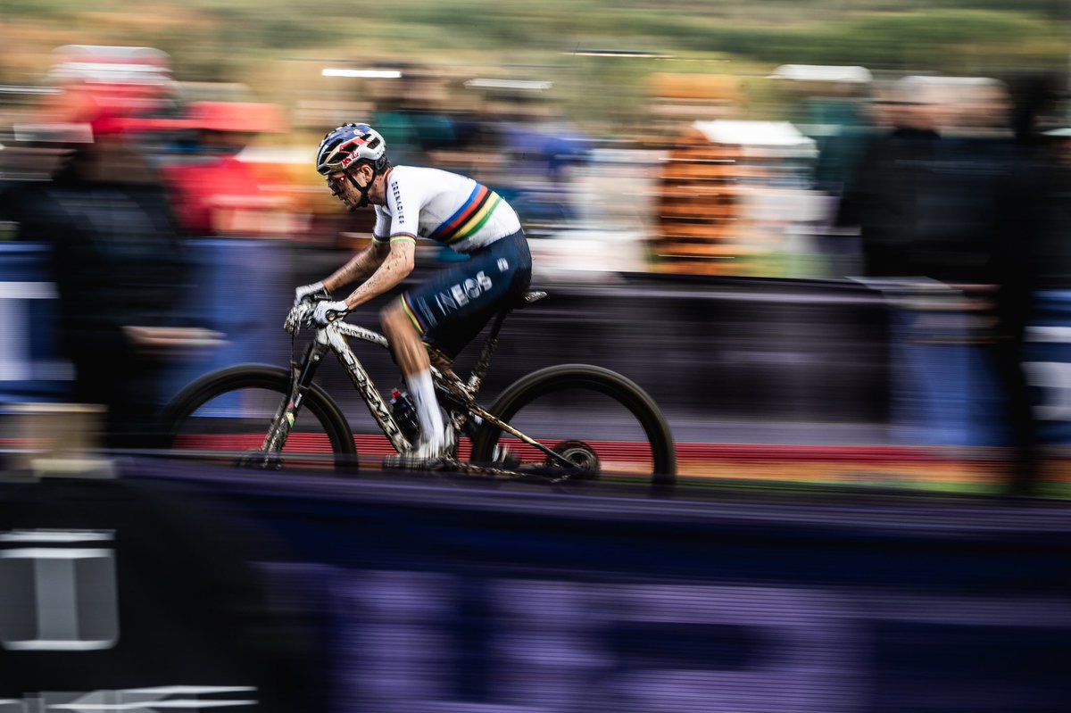 INEOS Grenadiers tweet media