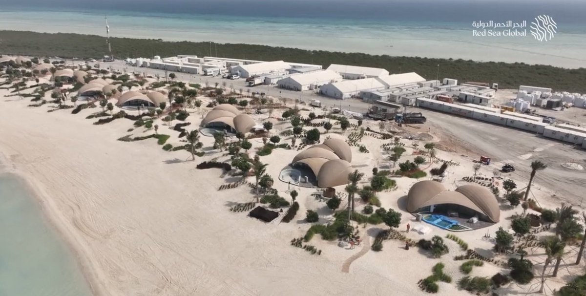 tmrrah9's tweet image. #تمرة💢|| رسميا🚨: بعد ان عملت بصمت …السعودية🇸🇦تعلن خلال الساعات القادمة إفتتاح جزر مشروع البحر الأحمر احد مشاريع رؤية 2030

-📌: 22 جزيرة سعودية بكر🏝️لم يطأها البشر سيدخلها اول سائح خلال ساعات قليلة 

-حدث عن الف مقال يلخص لنا إلى اين يسير بنا سمو ولي العهد الأمير محمد بن سلمان…