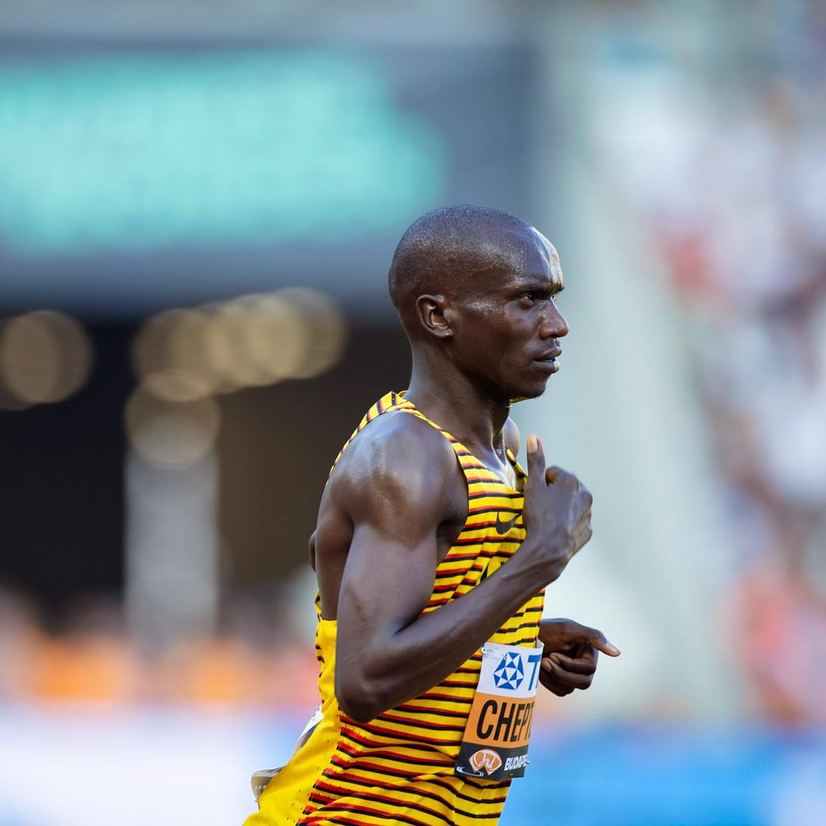 SebeiNation's tweet photo. Olympic Champion Joshua Cheptegei and marathon hero Victor Kiplangat will today receive medals during the Independence Day celebrations in Kitgum District.
42 outstanding Ugandans will be awarded. 
Kongoi Missin🥰
#UgandaAt61 https://t.co/GhbpRsP1Pg