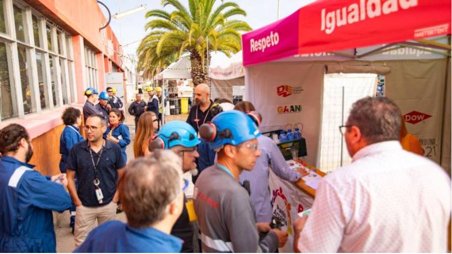 Hoy compartimos un artículo del @diaridtarragona donde se habla de nuestro punto de #inclusión y su actividad en una parada de mantenimiento. 👉Dow Tarragona exporta su modelo de inclusión diaridetarragona.com/economia/dow-t…