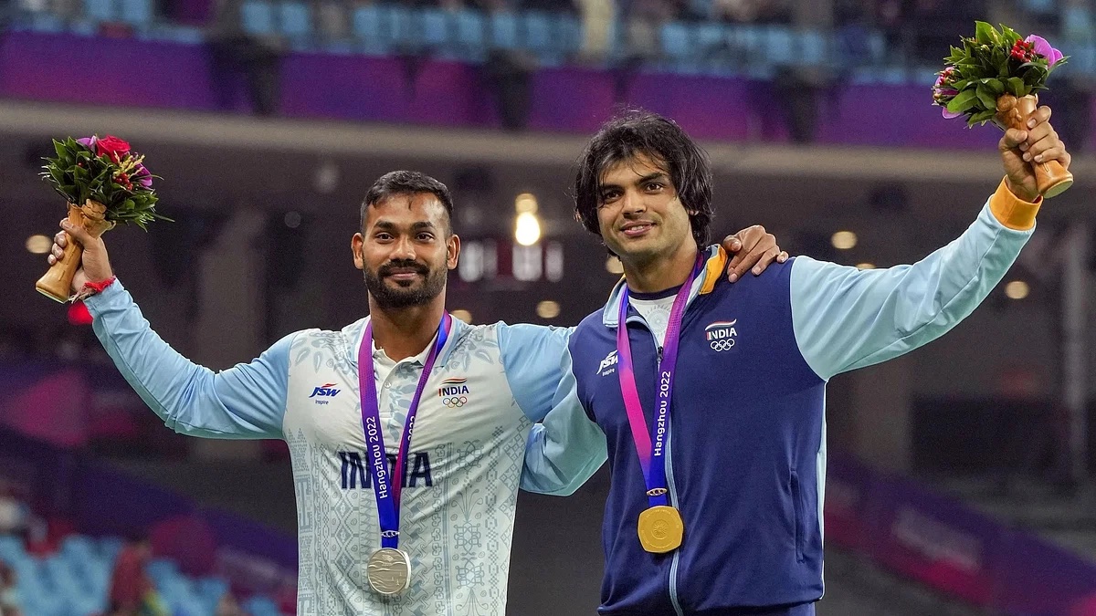 amitjain's tweet photo. From 'padhoge likhoge, banoge nawab, kheloge kudoge banoge kharab' to 'kheloge kudoge, toh medals jeetoge 100 paar, aur poore honge desh aur tumhare khwaab' – our athletes have literally rewritten the script! #AbKiBaar100Paar 💯 #AsianCup2023 https://t.co/pmYfPo78qN