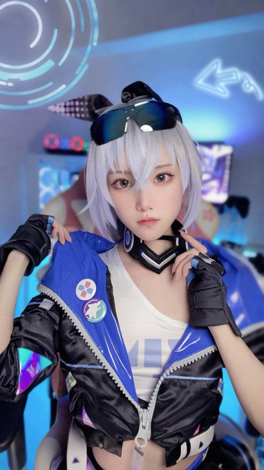 Twitterのコスプレ画像6