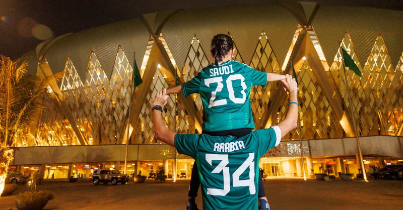 saudiFF's tweet photo. الاتحاد السعودي لكرة القدم يرسل خطاب الترشح الرسمي لاستضافة بطولة كأس العالم 2034

#السعودية2034