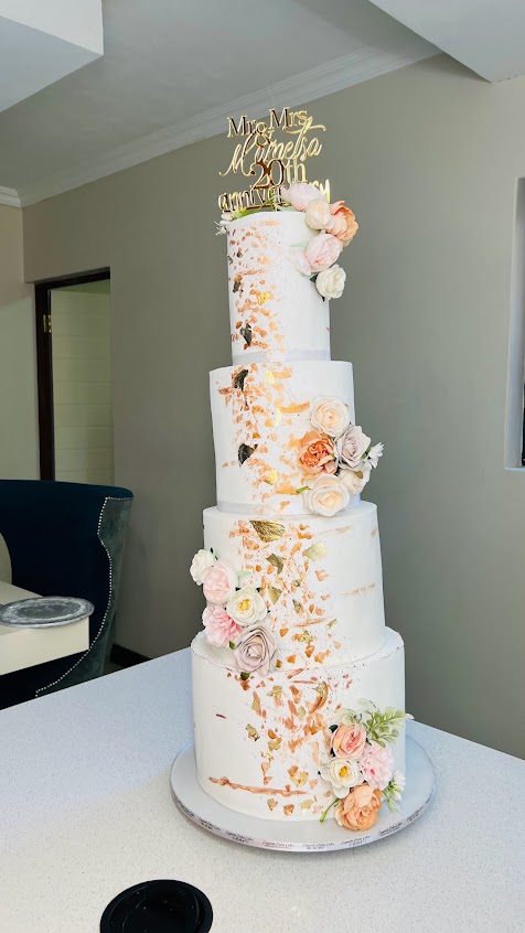 We baked this extraordinary anniversary cake to perfection, blending flavors of passion and sweetness. Each layer tells a story of the beautiful journey you've shared. Cheers to a year of love, laughter, and endless memories #AnniversaryBliss #CakeArtistry #SweetCelebration'