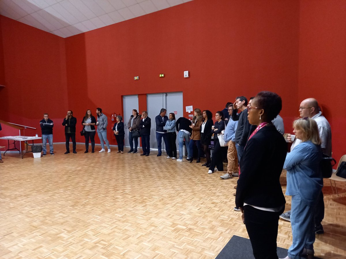 Pôle Emploi d'Arpajon a participé ce matin au "Petit déjeuner des entrepreneurs et commerçants" de la ville de Saint-Germain lès-Arpajon afin d'échanger, de tisser un lien et lutter contre les tensions de recrutement du territoire #mesévenementsemploi