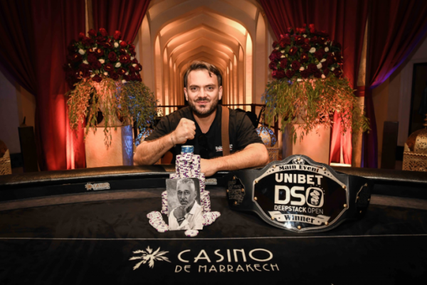 Live_Poker's tweet photo. UDSO MARRAKECH @essaadiresort : Alexandre Le Vaillant domine Tristan Forge en heads-up et s'offre le Main pour 625.000 MAD (58.100 €) !!! https://t.co/ZaeGXGzOoU
#unibet #pokertournois #essaadi https://t.co/neRnRQ72rP