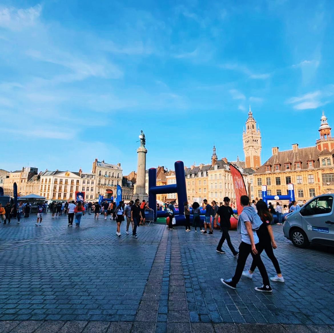 GilesMuse's tweet photo. Just wrapped up an unforgettable experience watching England vs Samoa at the Rugby World Cup in Lille! 🏉 Working in sports marketing, I couldn't help but view the tournament from an activation and fan perspective. Here's my quick summary: #FanExperience #RWC2023 🌍🏆 https://t.co/bWwcLgmy6a