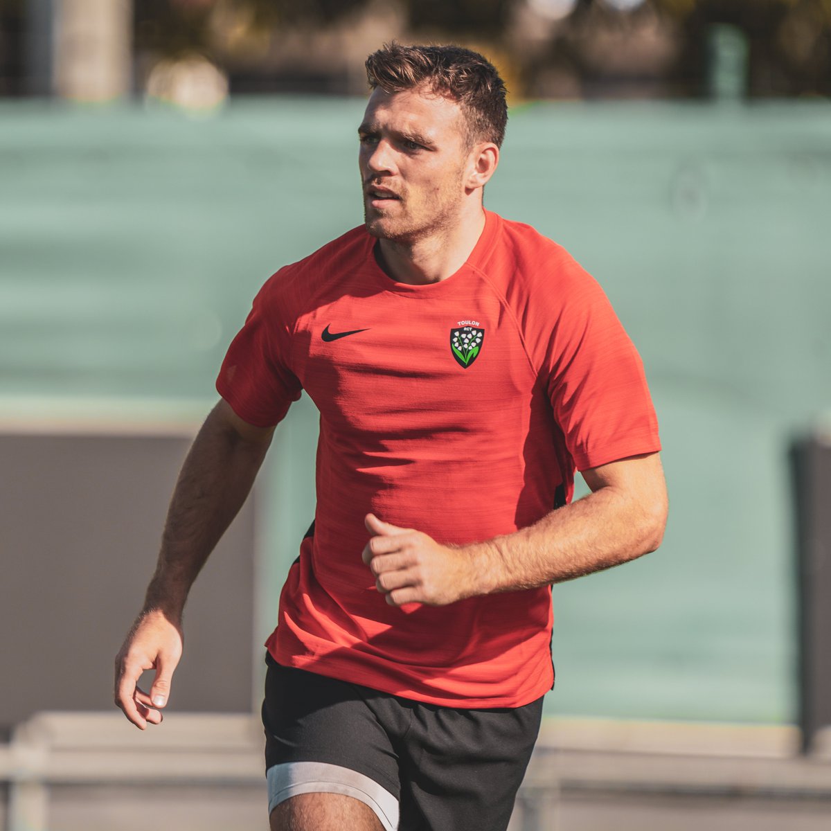 𝐖𝐞𝐥𝐜𝐨𝐦𝐞 𝐭𝐨 𝐓𝐨𝐮𝐥𝐨𝐧 <a href="/BenWhite_98/">Ben White</a> 👋

Notre demi de mêlée écossais était déjà à l'entrainement avec les 🔴&amp;⚫ ce matin 💪

#ParceQueToulon