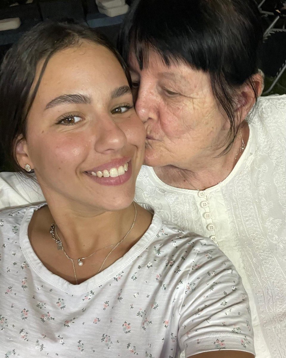 JIX5A's tweet photo. This young woman’s grandmother was murdered by Hamas terrorists.

She found out from Facebook after Hamas posted a video of the execution. 

This is what Isreal is fighting against.

Pure evil.
#IStandWithIsrael  #HamasTerrorism https://t.co/lAFbzI2Kgf