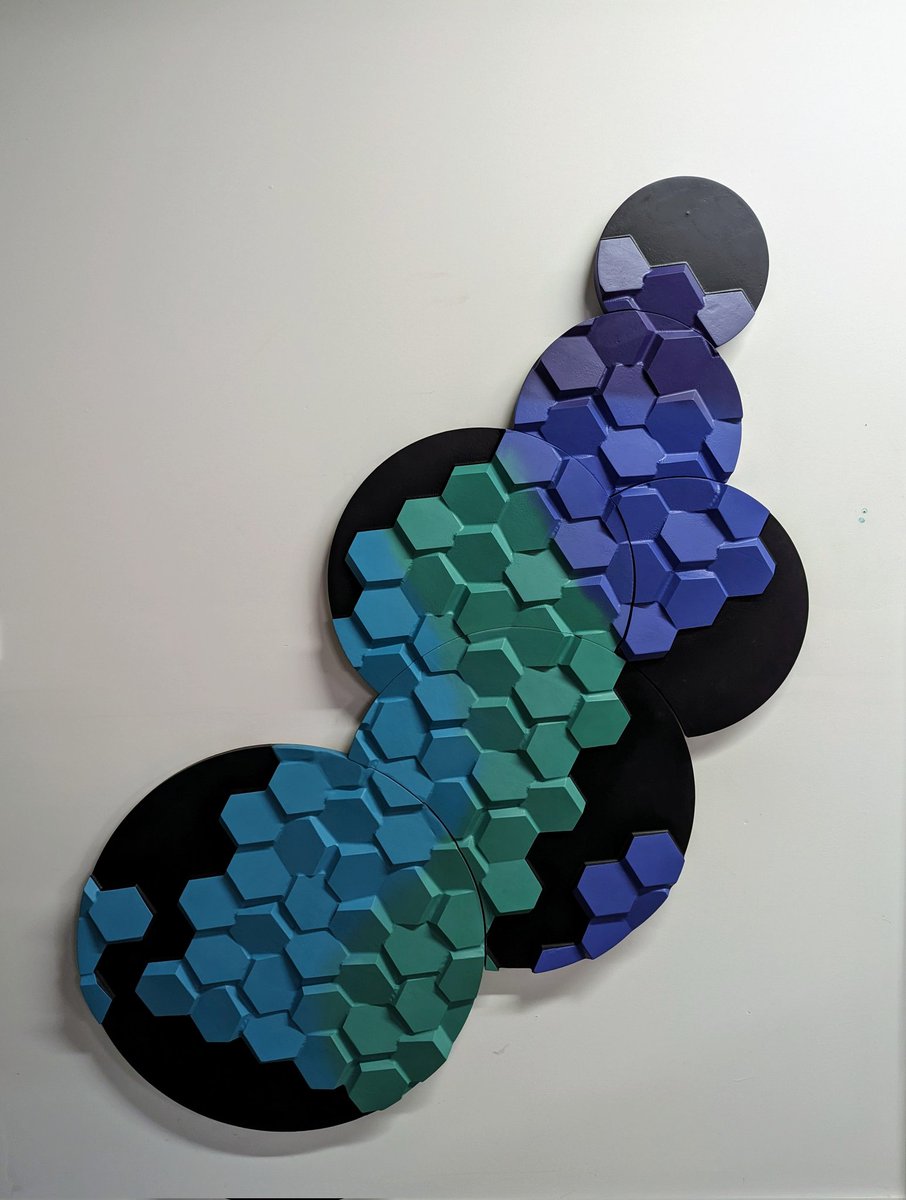 GRNCH.tez tweet media