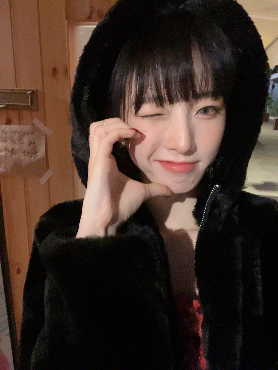 CUBE_LIGHTSUM's tweet photo. [#주현] 너무 떨린다아아 😆🖤
얼른 만나!!! 🥰 https://t.co/aC53r1l53P