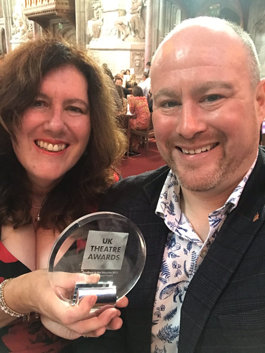 Thank you @HENLEYDARREN and everyone at @ace_thenorth and @ace_national for your belief and ongoing support of #Blackpool @Grand_Theatre Winners of @uk_theatre Award for Excellence in Arts Education #UKtawards #LetsCreate #StoryLedResilience @CelineHWyatt blackpoolgrand.co.uk/get-involved/s…