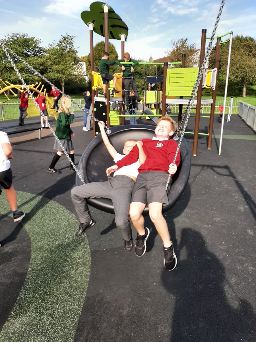 The Alderton Junior School tweet media