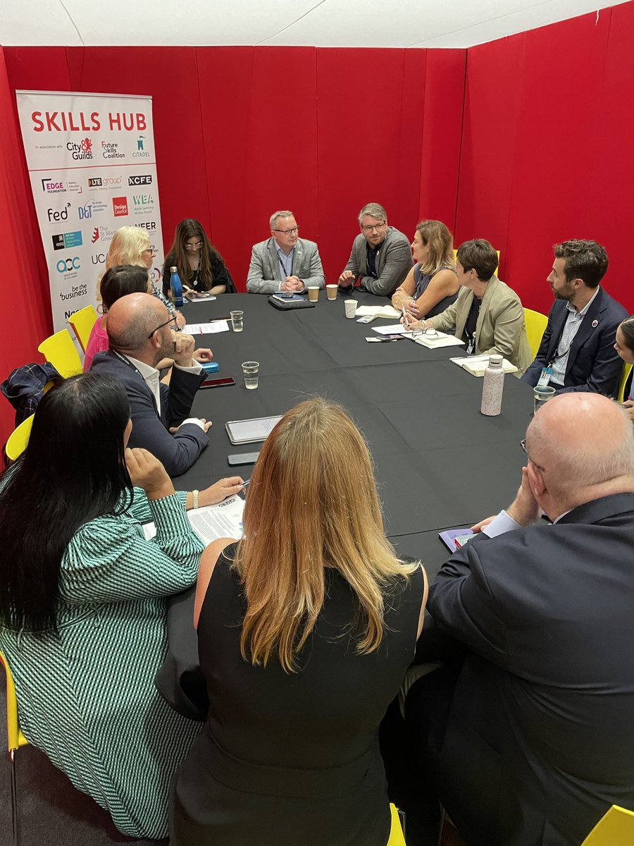 .@LordJimKnight kicking off @NCFE round table at @UKLabour conf, on qual reform - need a sweep of change for 14-19 yo, away from system infatuated with academia ‘boring to teach, boring to learn’ #AdvancedBritishStandard a step in right direction but ‘post-16’ is not enough #VTE