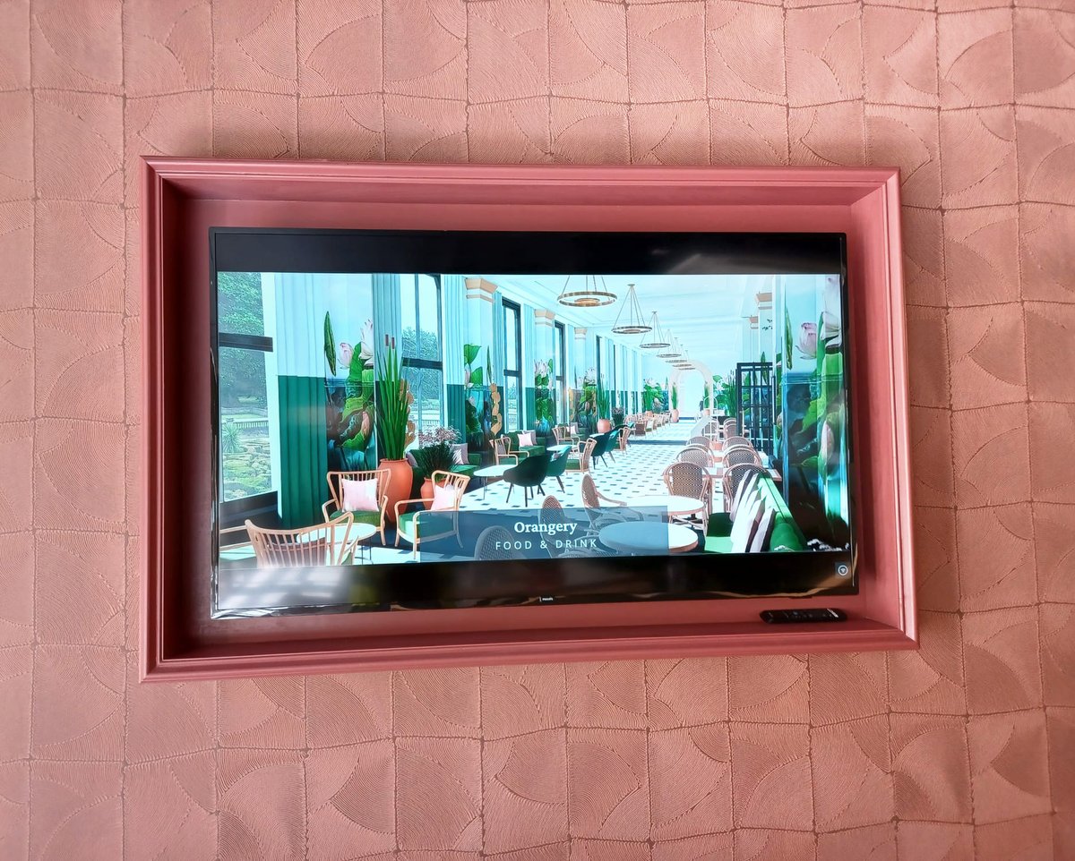 SCSTechLtd's tweet image. We’re proud to have provided and enhanced the guest facing technology at the prestigious Heythrop Park, the latest addition to Warner Hotel’s portfolio.
Read the full write up here (pg 50): online.fliphtml5.com/xahs/fllc/

#hoteltv #hospitalitytv #hoteltechnology #hotelAV