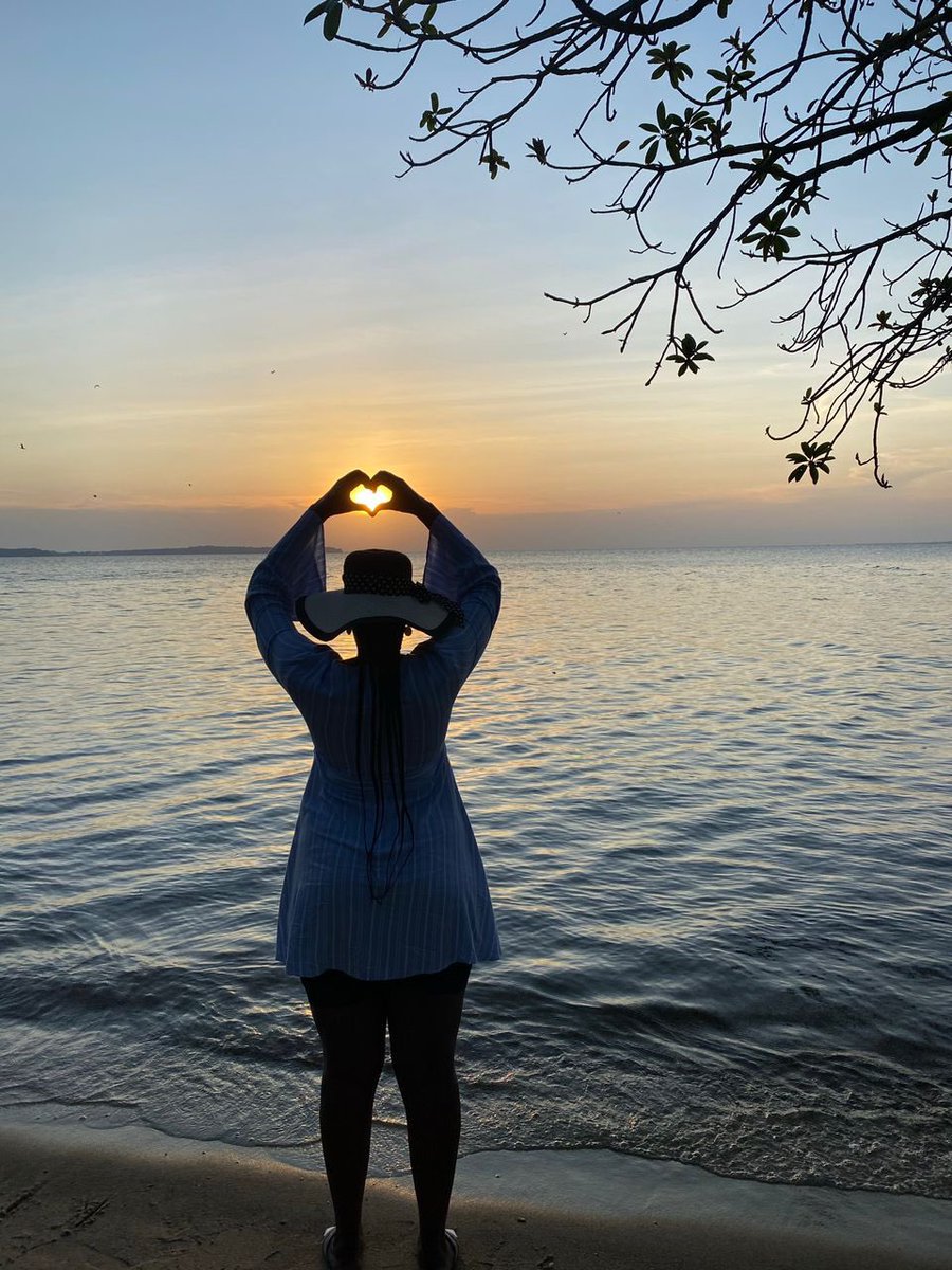sheebahmomo21's tweet photo. 🇺🇬 @61💛 and am a proud citizen. Get time and explore The beautiful Pearl Of Africa! #happyindependenceug https://t.co/XIYBpVTbA4