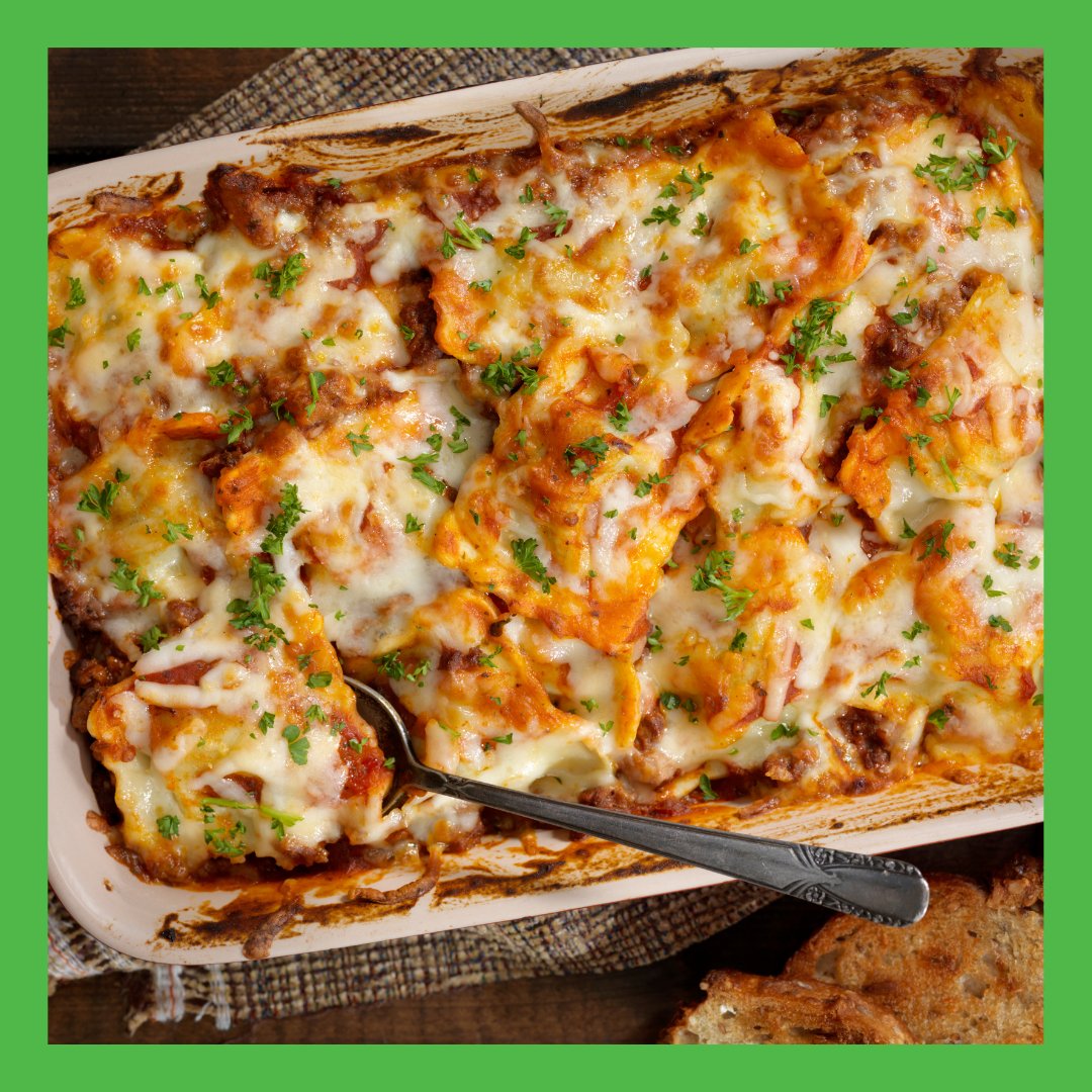 familyapp's tweet photo. What's for dinner?🥘

Here are some of our favorite fall comfort foods that are sure to be a hit with your whole family! 

What are your favorite fall comfort foods?  
https://t.co/Nc9GBKled2  

#fallcomfortfoods #fallcomfort #falldinnerideas #easydinnerideas #easyfamilydinners https://t.co/L1ZNK5KqOq